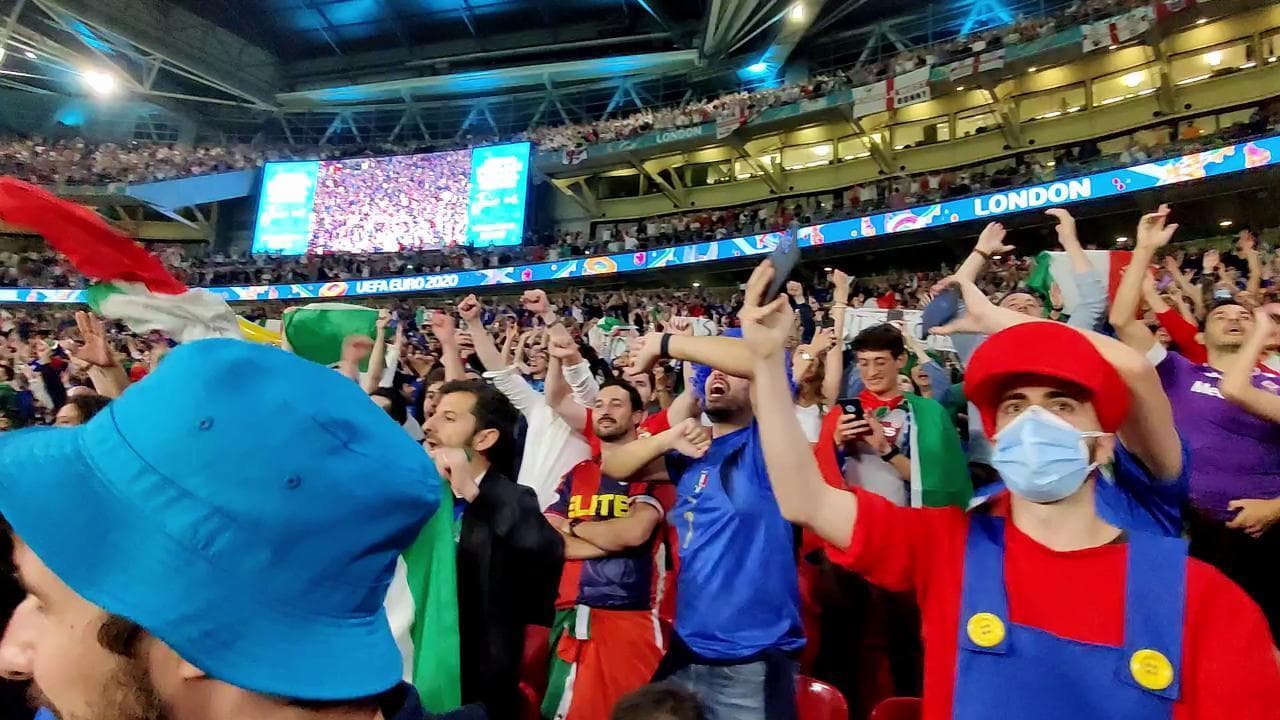 Euro2020, l'Italia è campione d'Europa: la gioia dei tifosi italiani presenti a Wembley