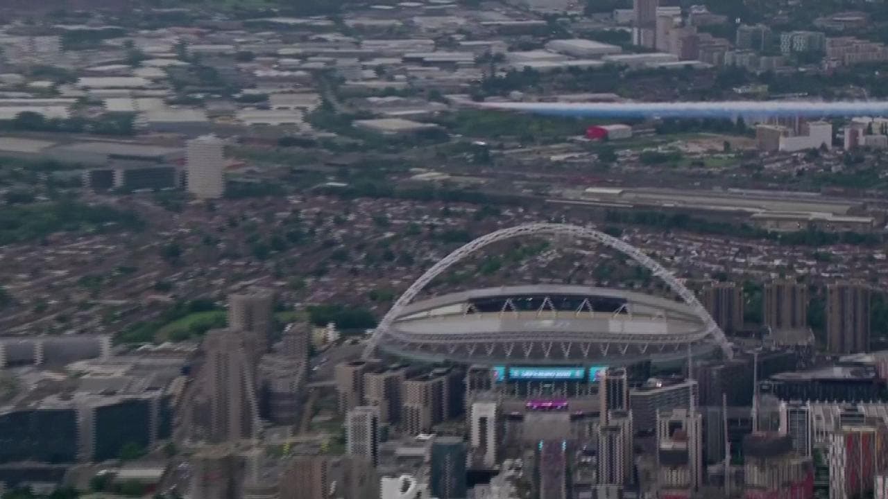 Euro2020, Inghilterra-Italia: le Frecce Rosse volano sopra Wembley per la cerimonia di chiusura