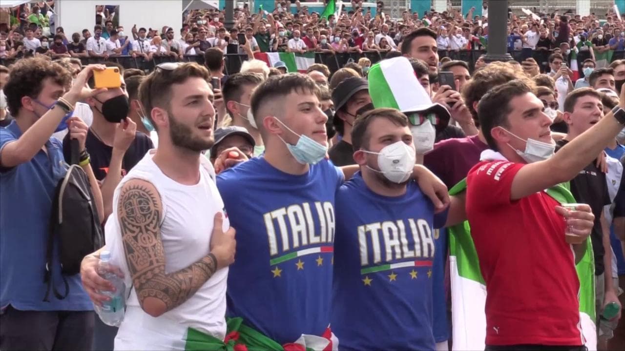 Euro2020, le speranze dei tifosi azzurri tra scaramanzia e voglia di sognare