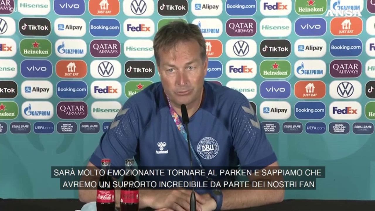 Euro2020, il ct danese: "Eriksen guarderà la partita dall'ospedale, per noi è insostituibile"