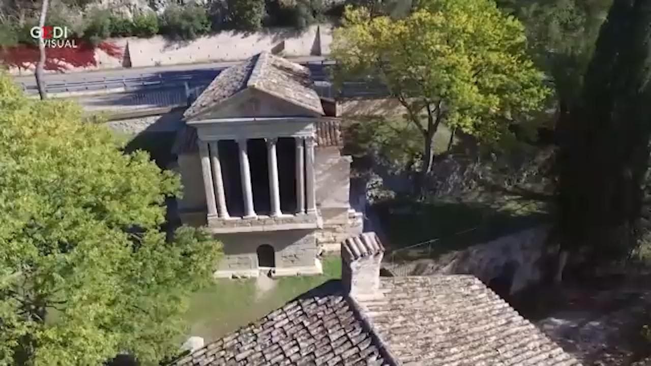 Fonti del Clitunno, l'eden nel cuore dell'Umbria che ha ammaliato Byron e Carducci