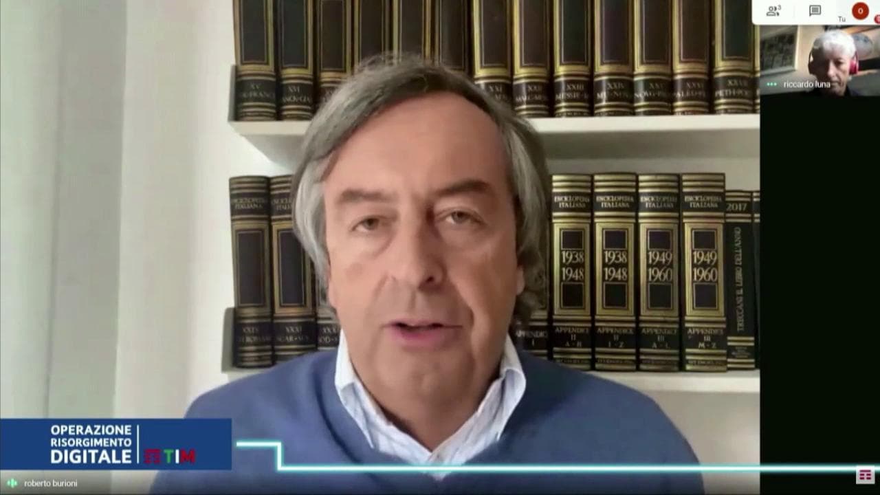 Coronavirus, Burioni: "Seconda ondata contagi in autunno plausibile, non facciamoci cogliere di sorpresa"