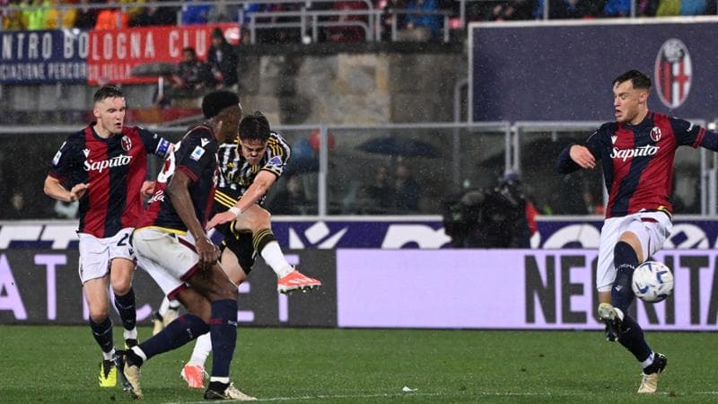 Bologna-Juventus 3-3: i rossoblù dominano, poi i bianconeri la pareggiano in 8’