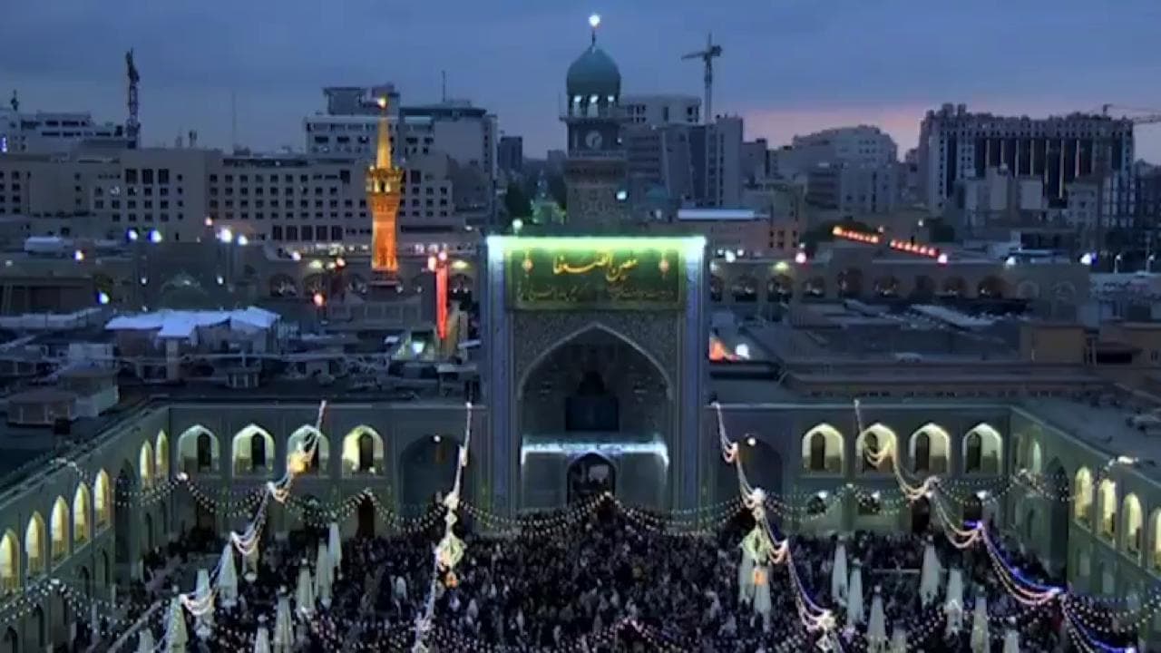Le preghiere in Iran per il presidente Raisi, dopo l'incidente al suo elicottero