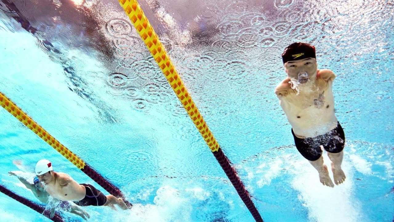 Tokyo 2020, i record del nuotatore cinese senza braccia: vince 4 ori con la forza delle sole gambe