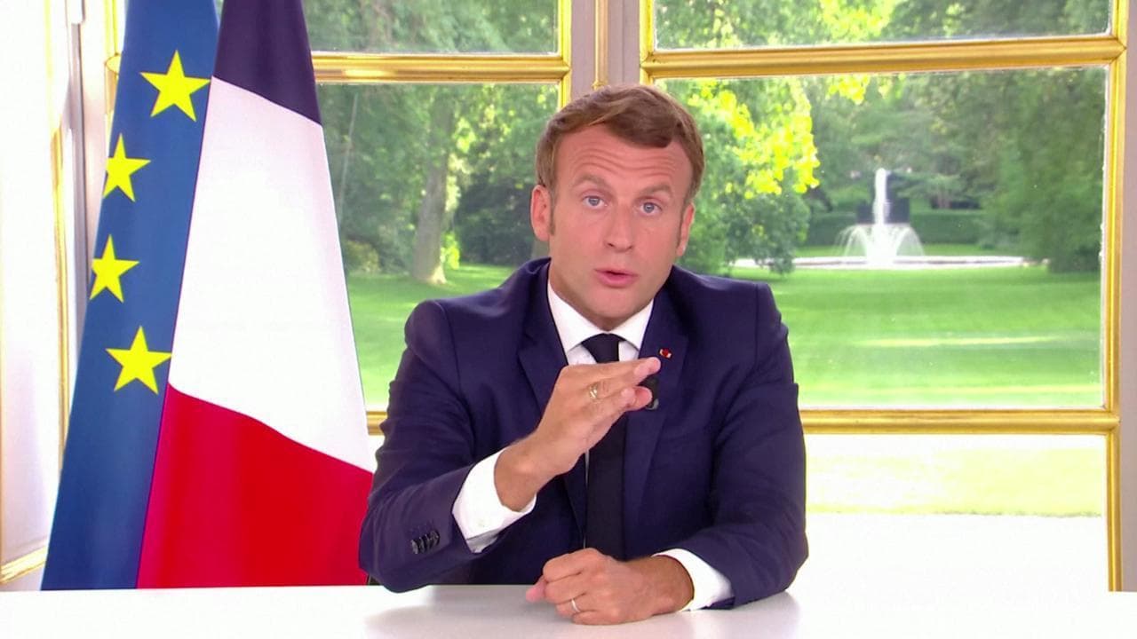 Black Lives Matter, Macron: "La Francia non cancellerà la sua storia né abbatterà le sue statue"