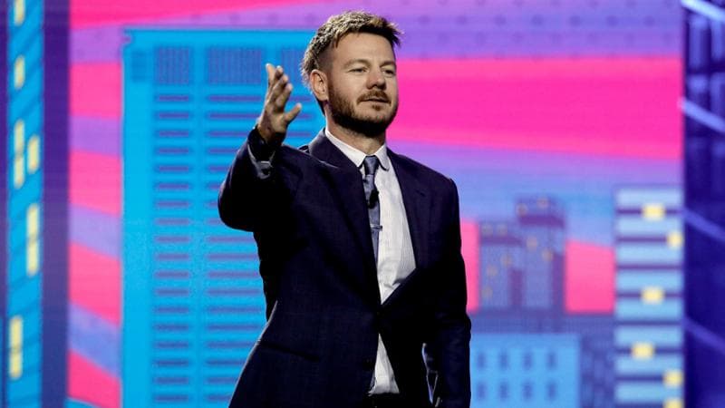 Cattelan e l’oceano della prima serata