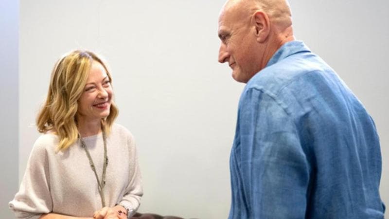 Giorgia Meloni su X
Chico Forti è tornato in Italia. Fiera del lavoro del Governo italiano.
Ci tengo a ringraziare nuovamente la diplomazia italiana e le autorità degli Stati Uniti per la loro collaborazione.