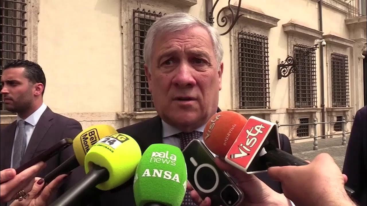 Tajani sulla morte di Raisi e Abdollahian: "Condoglianze all'Iran, tutto lascia pensare che sia stato un incidente"