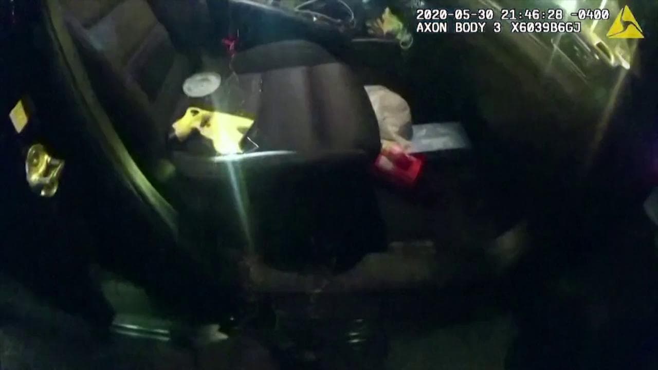 Morte George Floyd, proteste Usa: taser contro studenti, arrestati 6 poliziotti di Atlanta