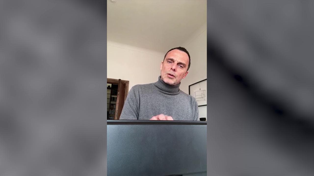 Restando a casa, performance piano e voce di Alessandro Preziosi: "All'Italia che non si arrende"