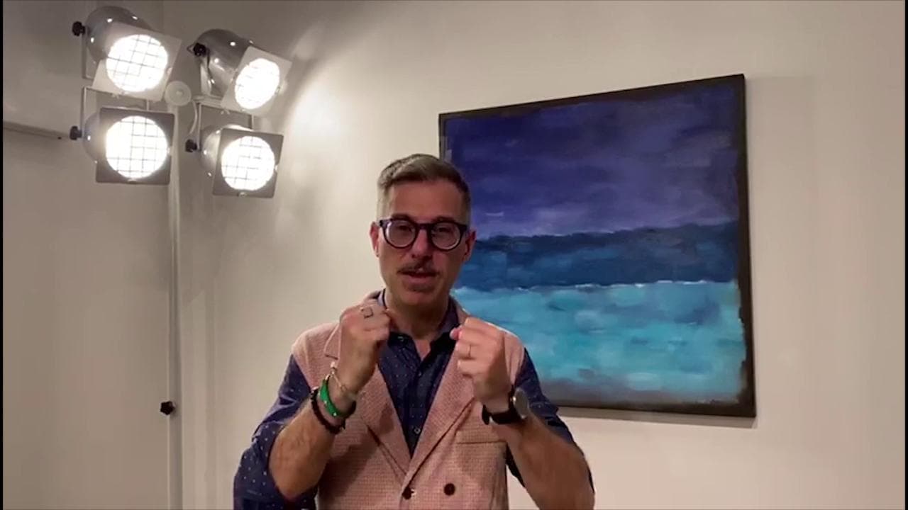 Restando a casa, Gabriele Corsi: "(Ri) scoprite 'Tutti a casa'. Un gran film e una gran diretta Fb"
