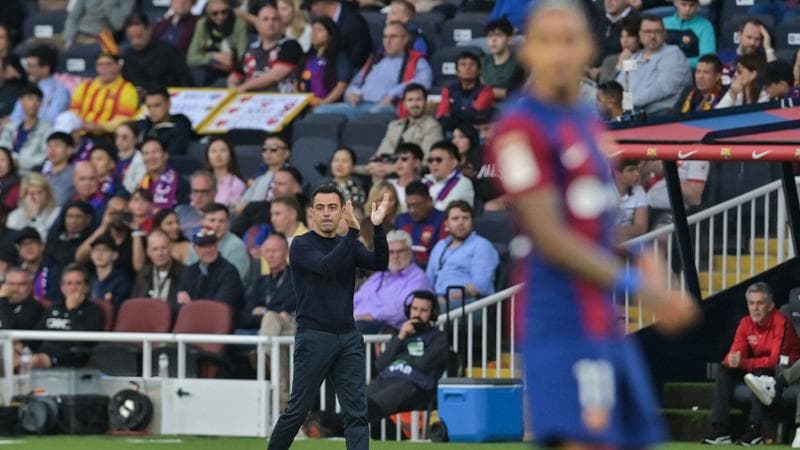 Il Barcellona esonera Xavi: il presidente Laporta mette fine alla telenovela. In panchina arriva Hansi Flick