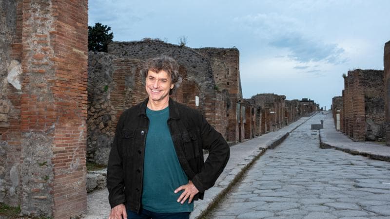 Alberto Angela: “Vi porto a Pompei, per emozionarci insieme. Le scoperte sono una carezza e uno schiaffo”