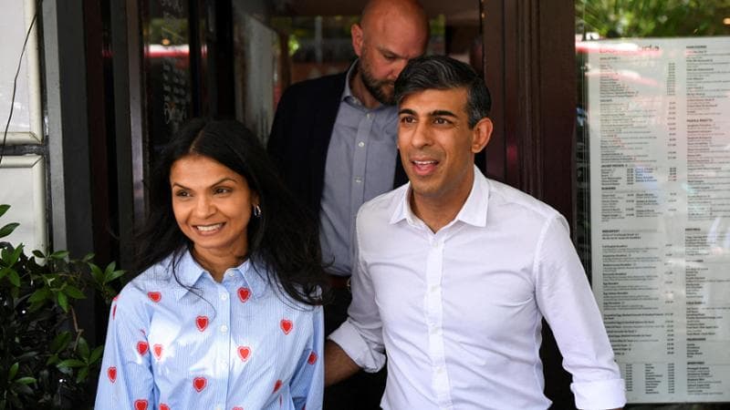 Regno Unito, l’annuncio di Sunak: “Se vinco le elezioni, servizio militare per tutti i 18enni britannici”