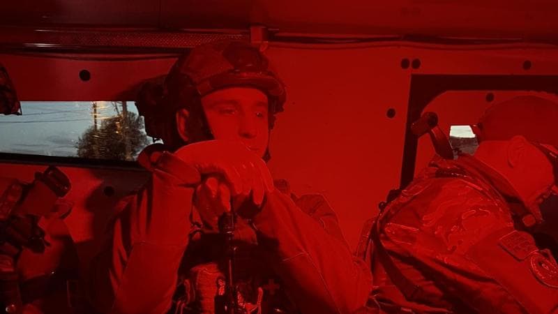 Ucraina, una notte al confine tra metal e infrarossi: “Così usiamo i droni per cacciare i russi”