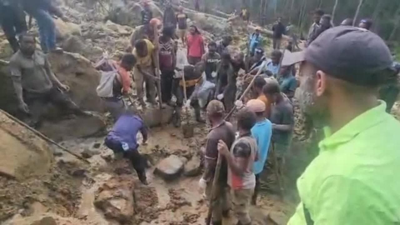 Papua Nuova Guinea, continuano le ricerche dei dispersi dopo la frana