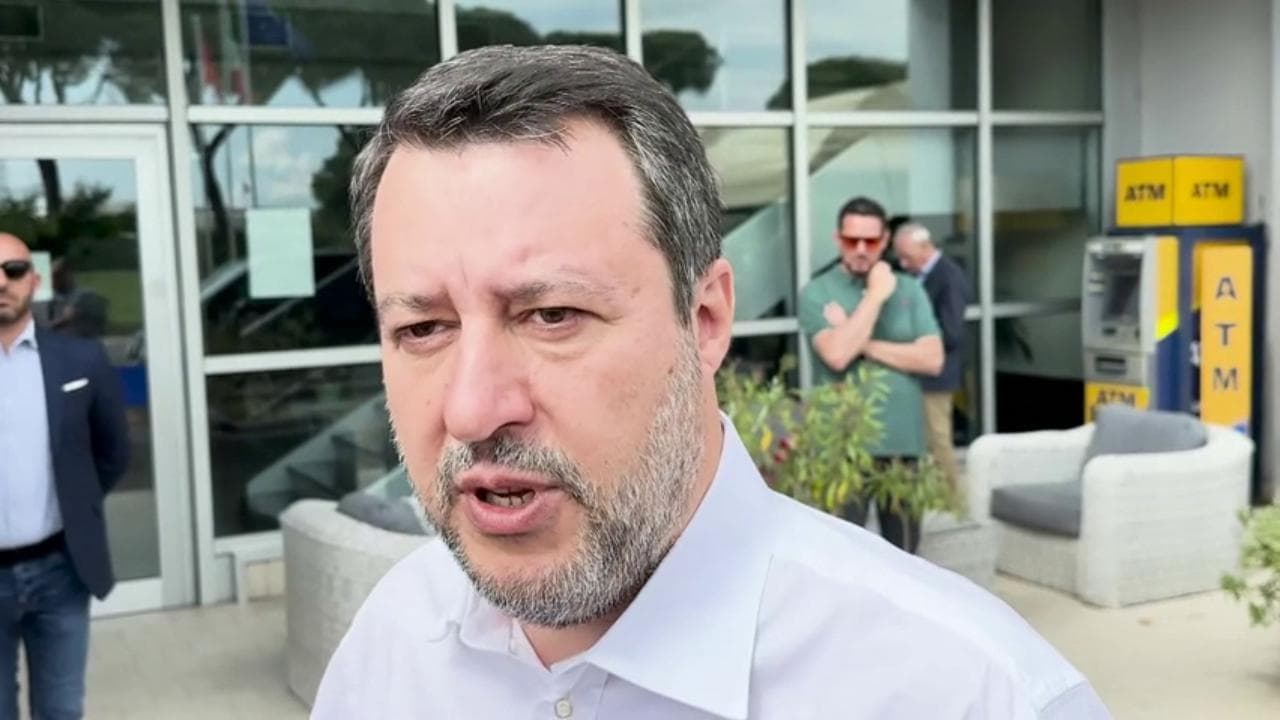 Ucraina, Salvini: "Togliere divieto a Kiev di colpire obiettivi militari in Russia? Non se ne parla nemmeno"
