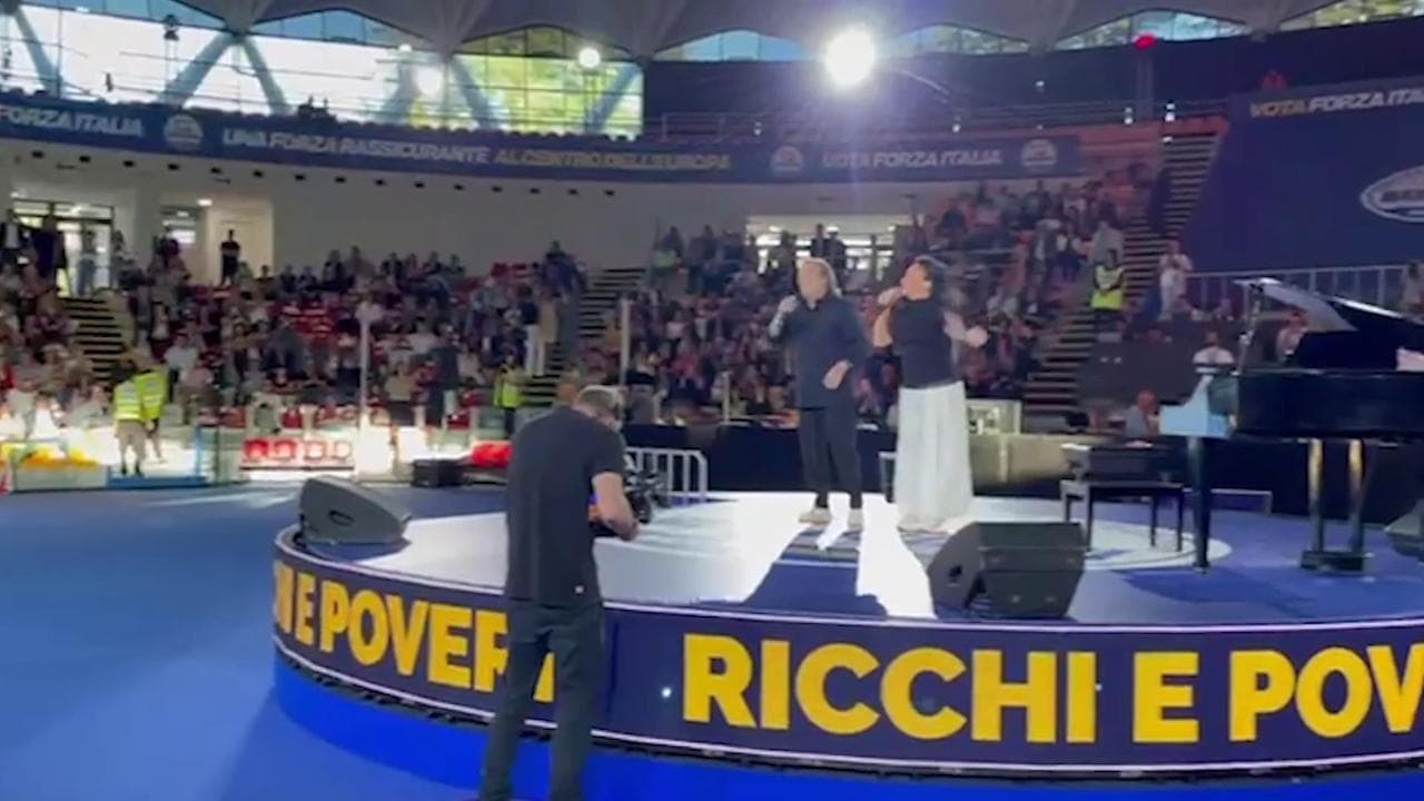 Tajani, Gasparri, e la Forza Italia dance al ritmo vintage dei Ricchi e Poveri