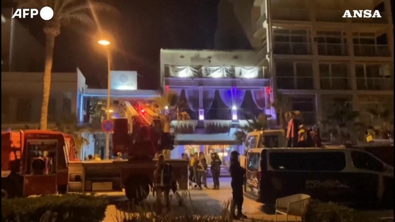 Spagna, crolla un ristorante a Maiorca: quattro morti e decine di feriti