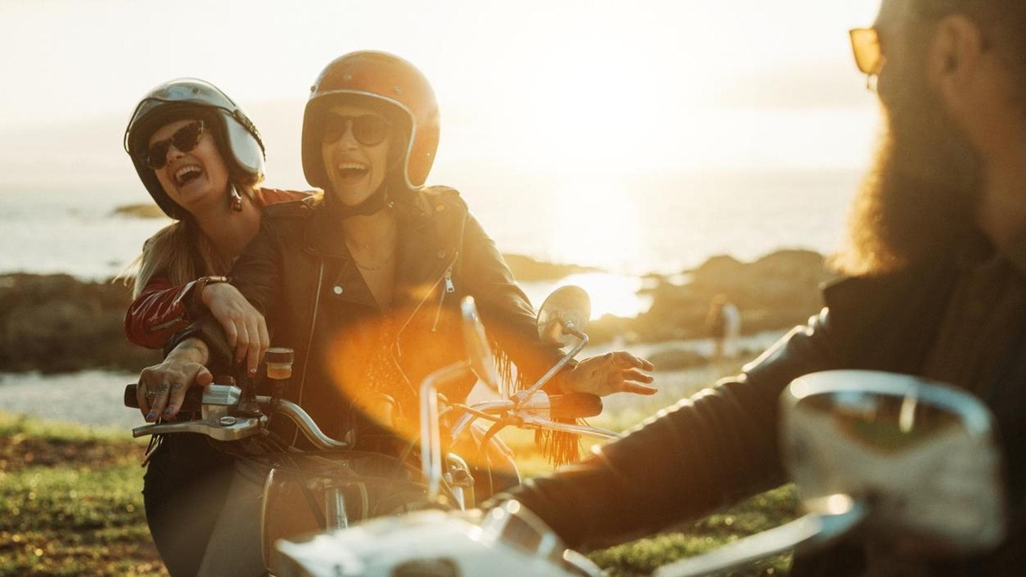 二輪車への情熱はすごい。イタリア人の10人中4人がバイクに乗っている。そして「自分でやる」ためにオンラインで購入している。