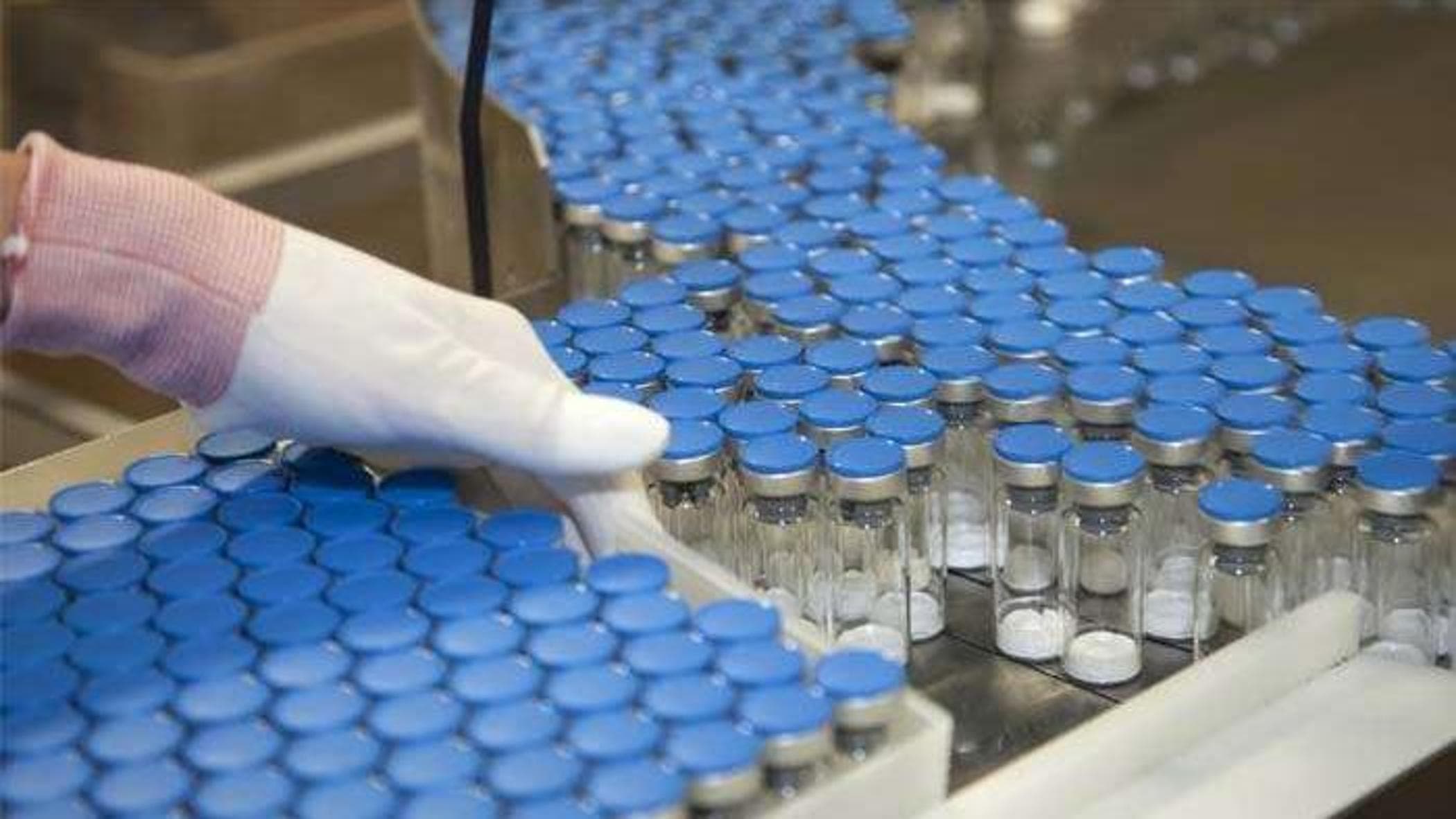 İlaçların kritik hissedarları, “hayat kurtarıcıların” fiyatlarını yükselten ve patent hakkını yeniden teyit eden çok uluslu ilaç şirketlerine karşı saf tutuyor