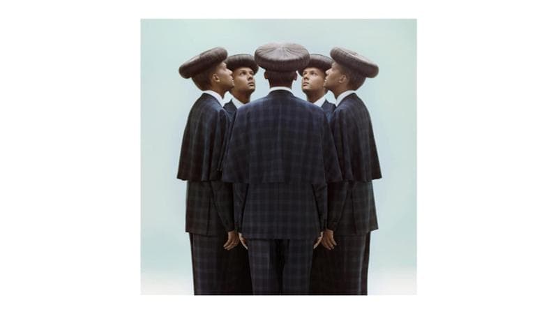 La copertina dell’album di Stromae Multitude (2022) che contiene L’enfer