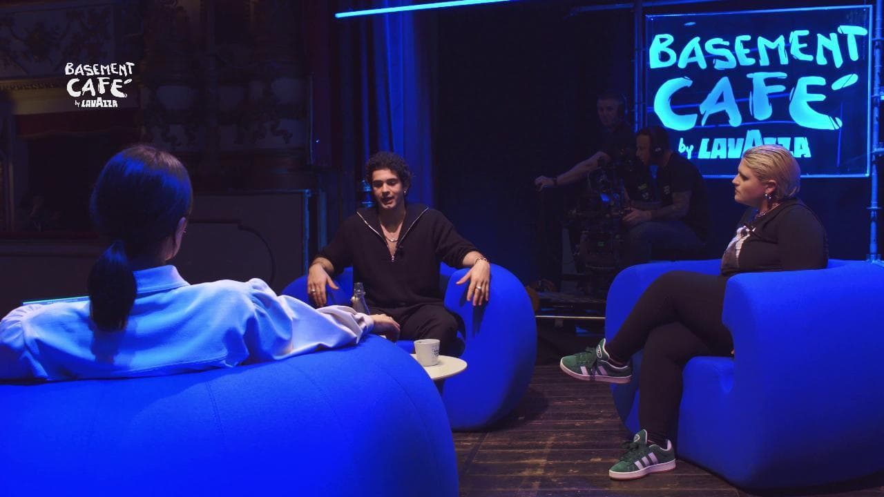 Basement Café 6 - Caiazzo e Big Mama: "Spaventa più vivere nella luce che nell'ombra, le persone reagiscono con rabbia"