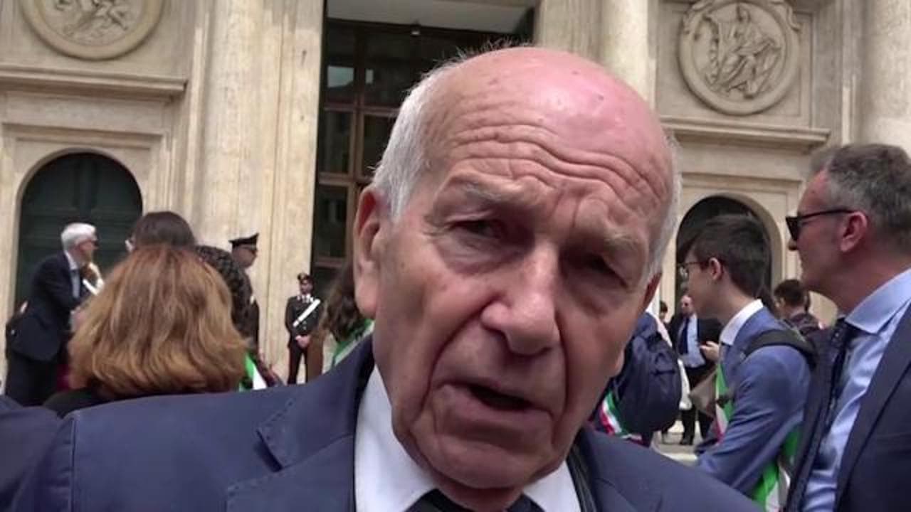 Bertinotti: "Il fascismo è morto, ma esponenti del governo sono ancora reticenti sull'antifascismo"