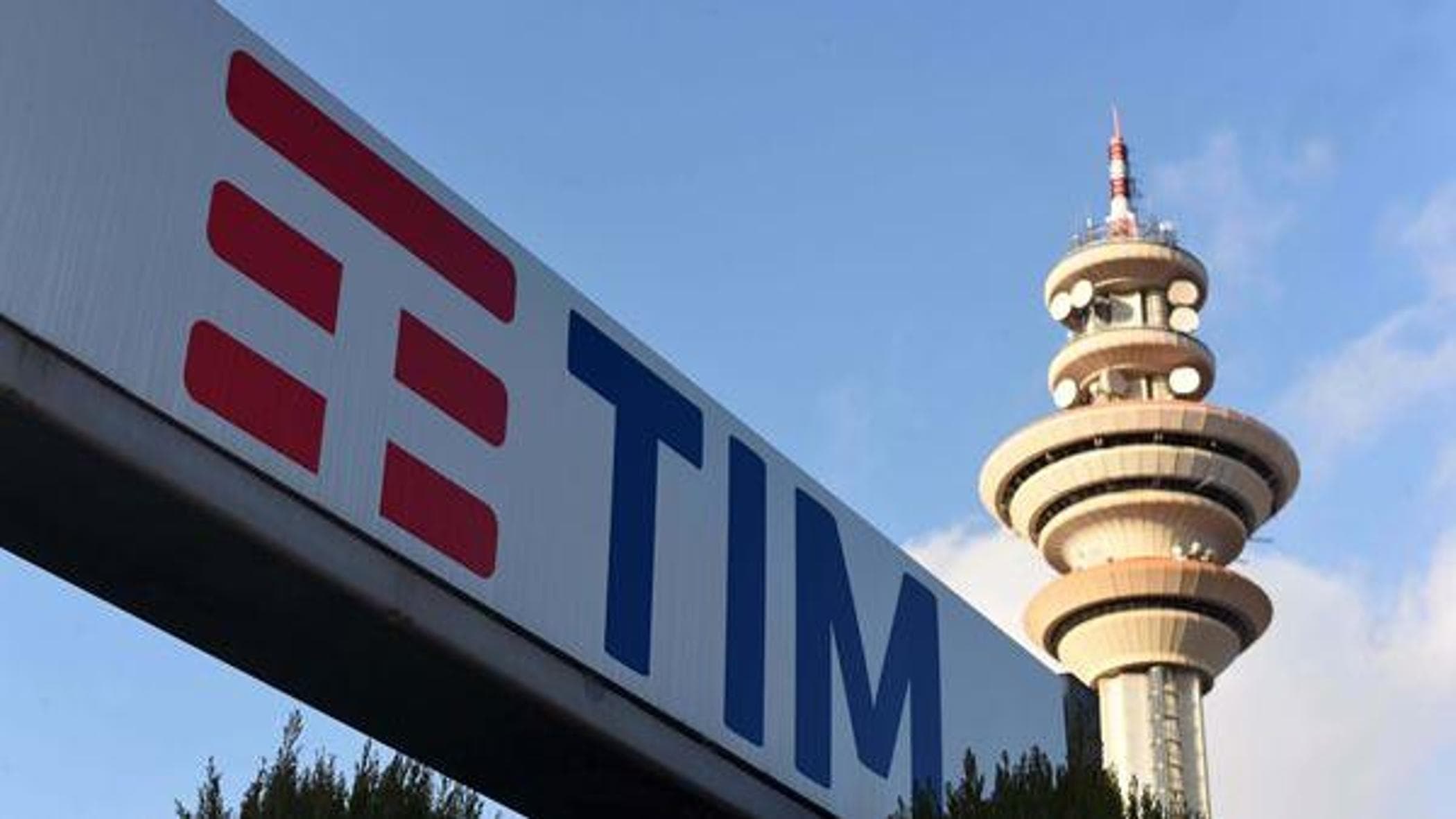 AB, Tim'in ağının satın alınması için KKR'ye yeşil ışık yaktı