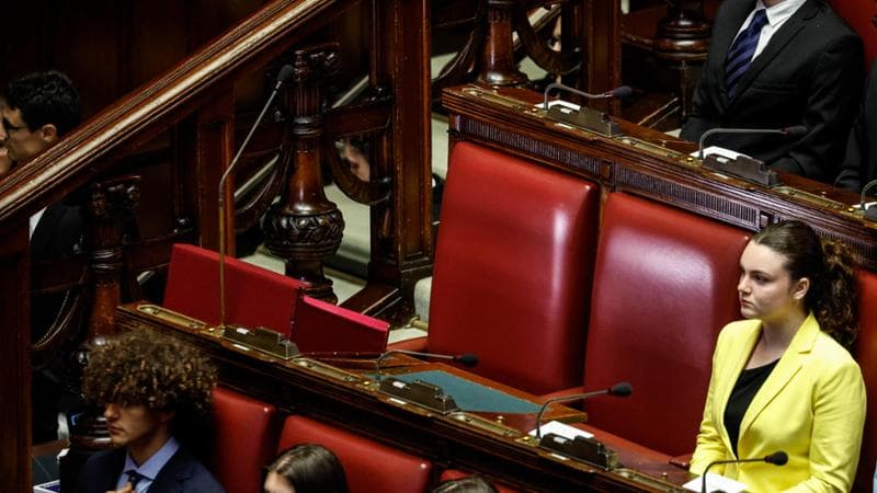 Lo scranno da cui il deputato Matteotti svolse il proprio intervento durante la cerimonia commemorativa per Giacomo Matteotti a 100 anni dal discorso in cui denunciò in Parlamento le violenze fasciste alle elezioni del 6 aprile del 1924, nell'aula della Camera dei Deputati, Roma, 30 maggio 2024. ANSA/FABIO FRUSTACI