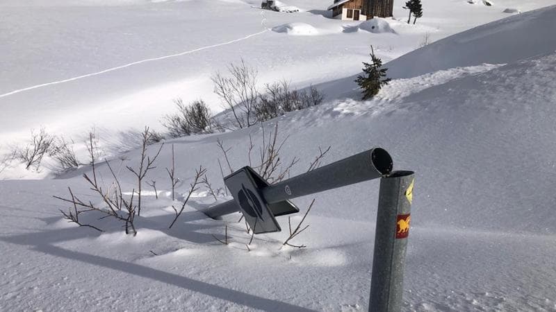 L'autovelox al Passo Giau (foto Corriere delle Alpi)
