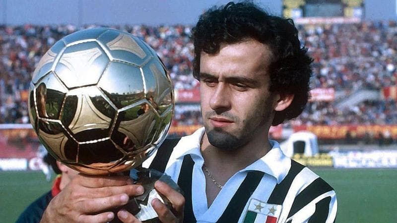 Michel Platini col Pallone d'oro a Torino
