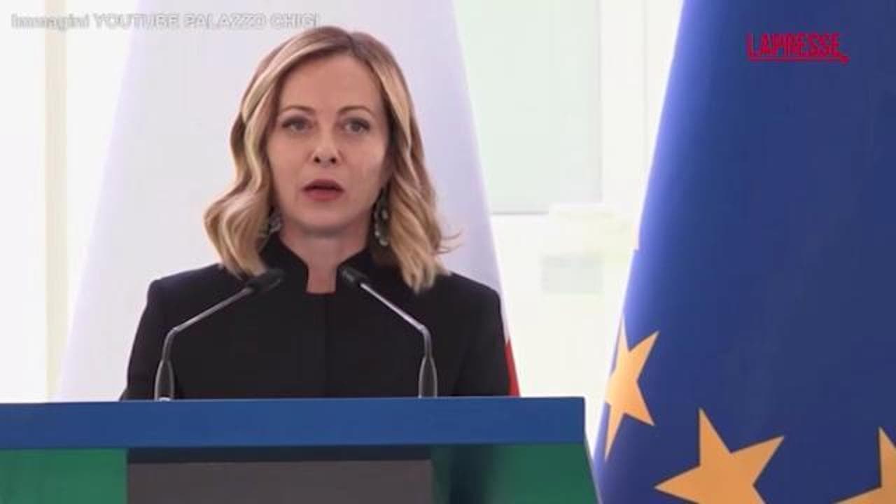 Meloni: "Qualcosa non torna nella durissima campagna denigratoria contro l'Albania"