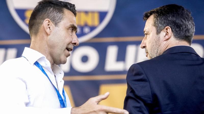 Roberto Vannacci con Matteo Salvini