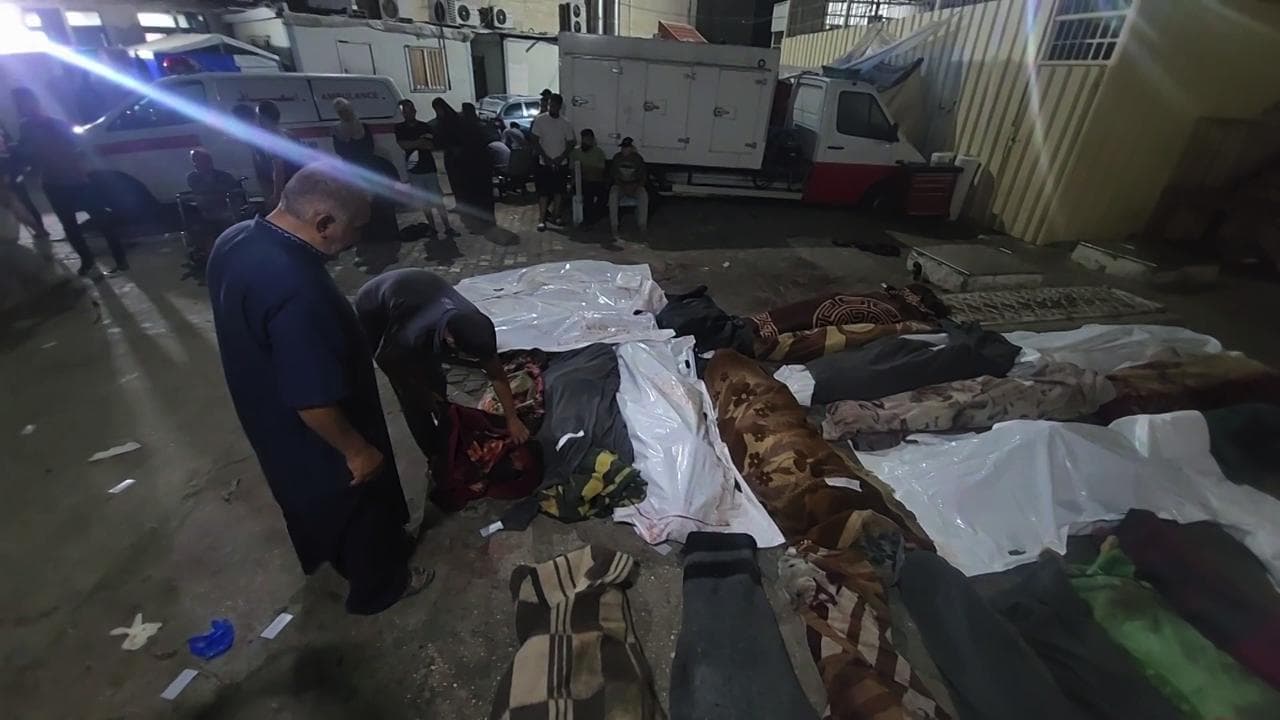 Gaza, attacco a scuola dell'Unrwa a Nuseirat: almeno 32 morti