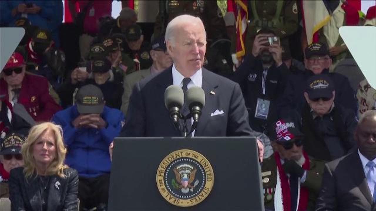 D-Day, Biden cita l'Ucraina: "Mai abbandonarla ai dittatori"