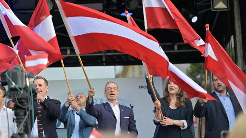 Austria, Gli eredi di Haider primi a Vienna. L’estrema destra vede la cancelleria