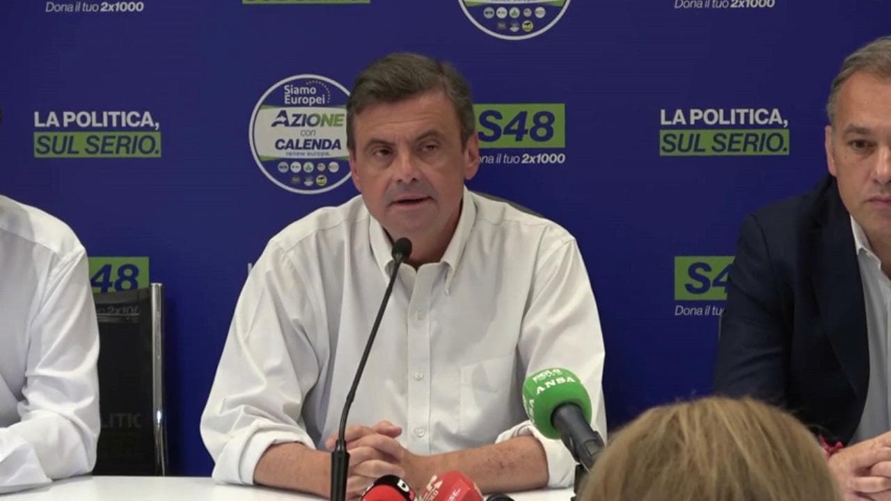 Calenda: "Azione continuerà a fare il suo lavoro per quanto faticoso possa essere"