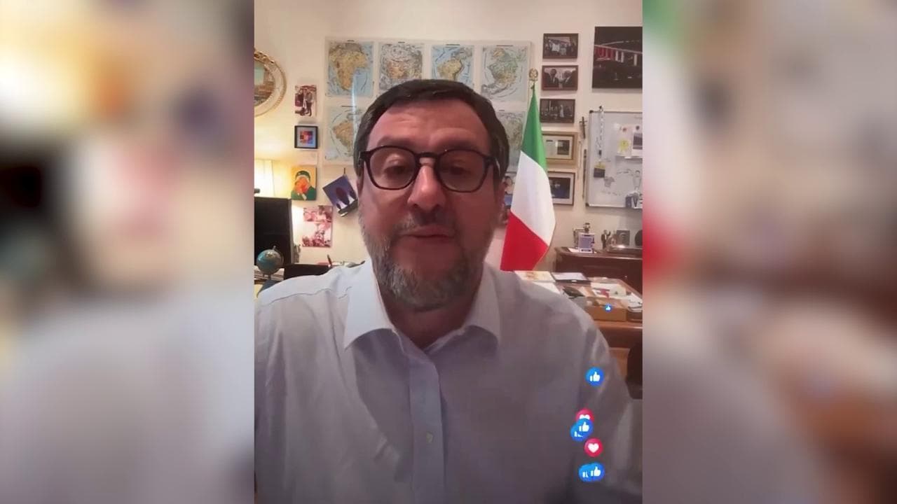 Salvini risponde a Fedez: "Io gli scherzi telefonici da scemotto ho finito di farli a 12 anni"