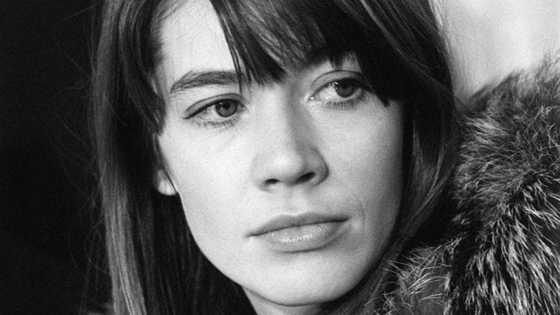 Addio Françoise Hardy, la voce dolce e sottile che incantò gli anni 60