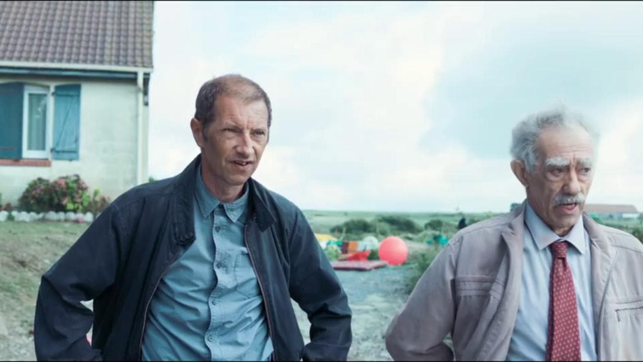 'L'impero', la commedia francese che fa il verso a Star Wars - trailer