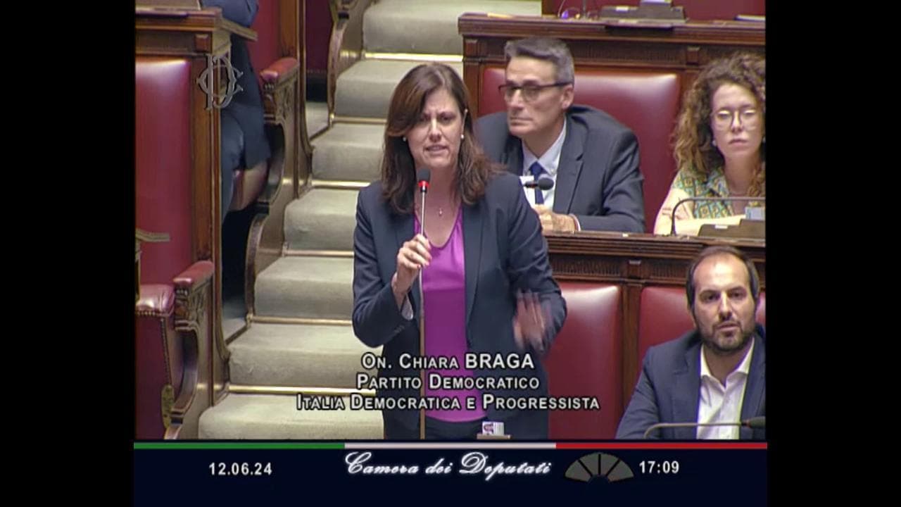 "Stai zitta a chi?", Braga (Pd) contro Deidda (FdI): bagarre in aula e seduta sospesa. Poi il chiarimento