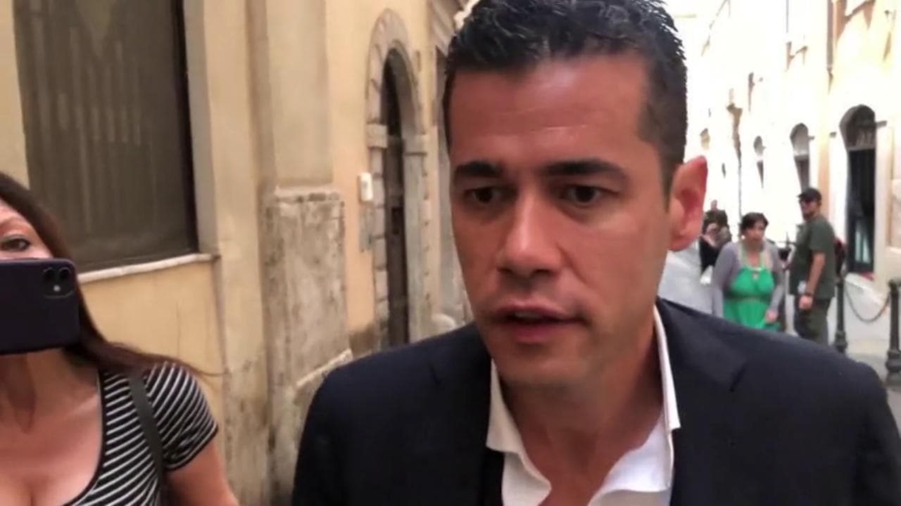 Rissa alla Camera, Crippa: "Donno stia in un circo. Cantare Bella Ciao è peggio del gesto Decima"