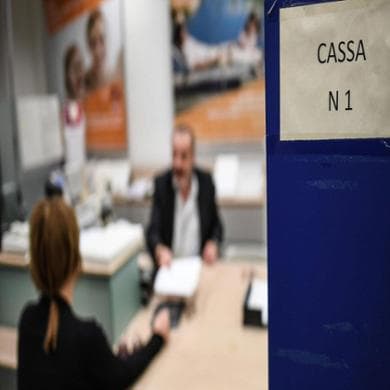 Per le banche sempre meno sportelli ma c’è chi va controcorrente