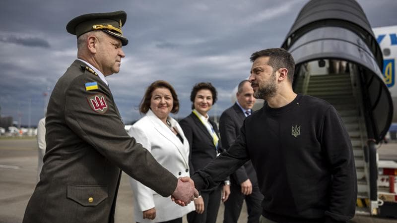 Zelensky respinge la “pace” di Putin: “È il nuovo Hitler”