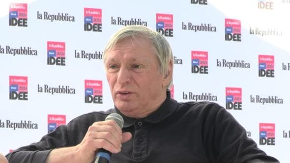 L'appello di Don Ciotti: "Le mafie sparano meno ma sono più forti. Il crimine è normalizzato, servono cittadini più responsabili"