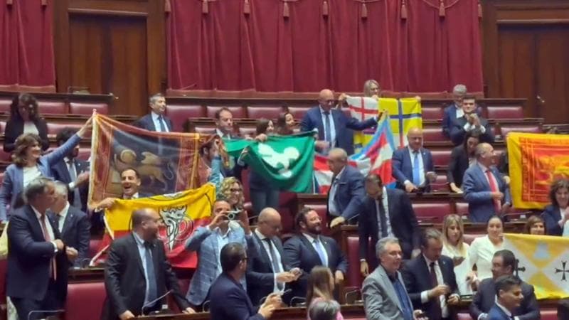 Non svegliate il Sud che dorme. Un pugnale contro l'Occidente