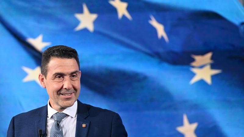 Il candidato per la Lega, Robero Vannacci, ospite del programma Rai “Porta a Porta” condotto da Bruno Vespa presso gli studi di via Teulada a Roma, 5 giugno 2024. ANSA/CLAUDIO PERI