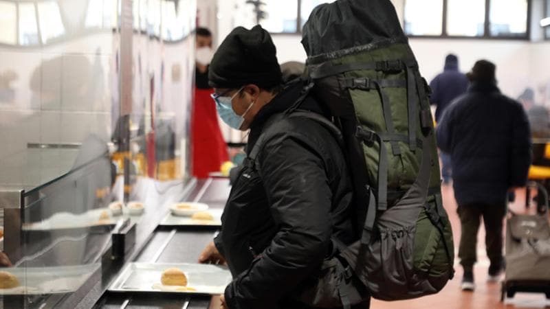 Poveri, un esercito da 5,6 milioni. Nel Mezzogiorno la vera emergenza